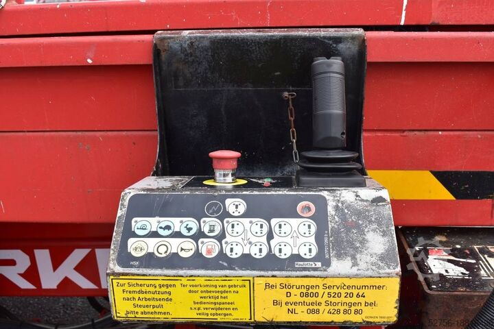 Scissor lift Haulotte H12SXLNT