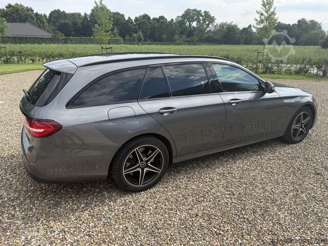 Mercedes-Benz E-Class Estate 300 de AMG Line 2020 LED / ACC / Leather MARGIN MERCEDES-BENZ E-klasse Estate 300 de AMG Line 2020 Led / ACC / Leder