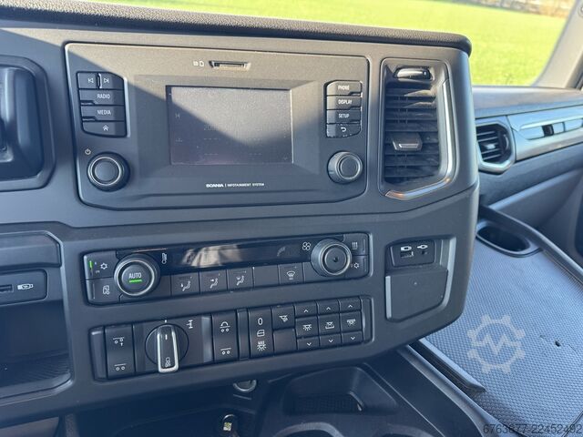 Scania R450 NGS 6X2 Machine Transporter / Low Loader Truck Euro 6 Automatic - Full Air Suspension -  SCANIA R450 NGS 6X2 Machine Transporter / Oprij Vrachtwagen Euro 6 Automaat - Full Air - 2019