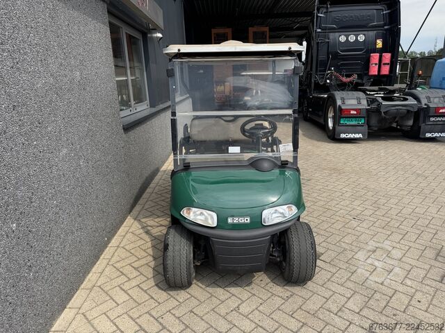 EZGO RXV Golf Cart Electric 4-Seater 2019 incl. Charger EZ-GO RXV Golfkar Golfcar Elektrisch 4 Zits 2019 Inc Lader
