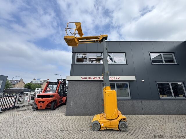 Haulotte Star 10 Electric Mast Lift / Vertical Boom Lift, 10m working height, year 2012 HAULOTTE Star 10 Electric Masthoogwerker / Vertical Boom lift 10M werkhoogte 2012