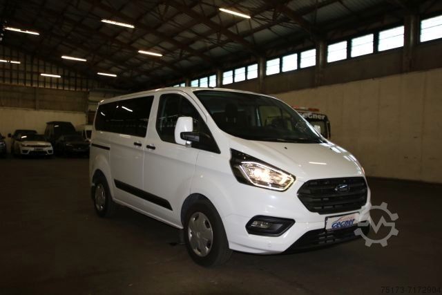 ▷ Kombi/Van Ford Transit Custom Kombi 320 L1H1 Trend 9 Sitzer gebraucht  kaufen 