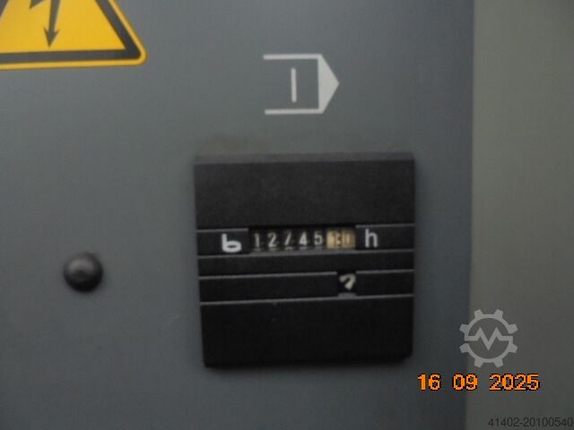 Universal machining center Maho DMU 80 P