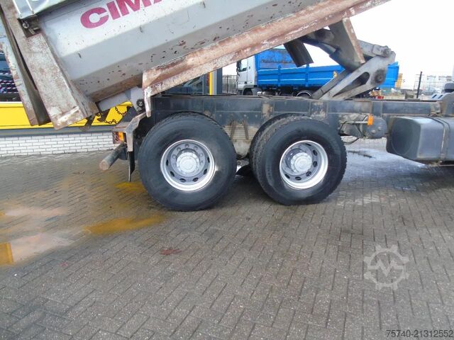 Tipper Renault Kerax 420 DCI + MANUAL + SPRING + 6X4 + PERFECT