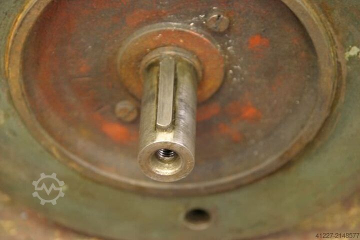 Electric motor 0.55 kW 620 Rpm Dietz** B5