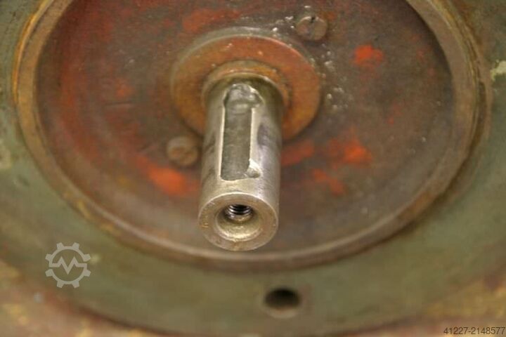 Electric motor 0.55 kW 620 Rpm Dietz** B5