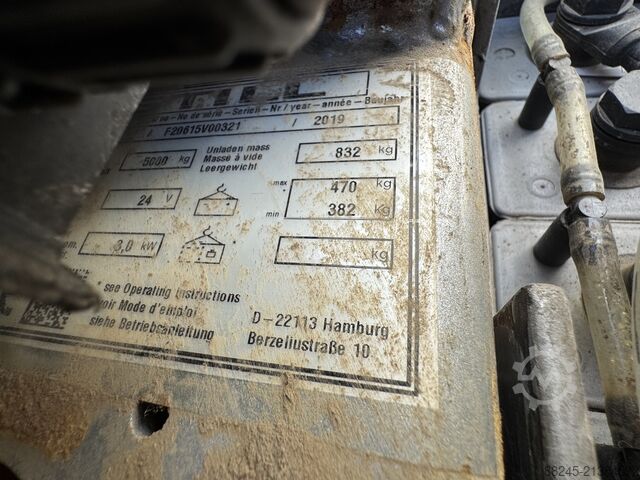 VS-22574-1 Electric tow tractor Still LTX50 STILL LTX50
