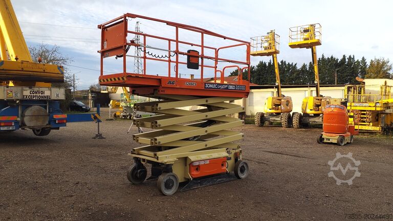 Scissor Lift JLG 3246ES (9,68m)