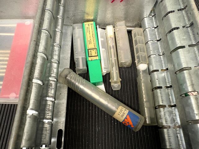 Workshop drawer cabinet with contents HUNI GÖDDE nan