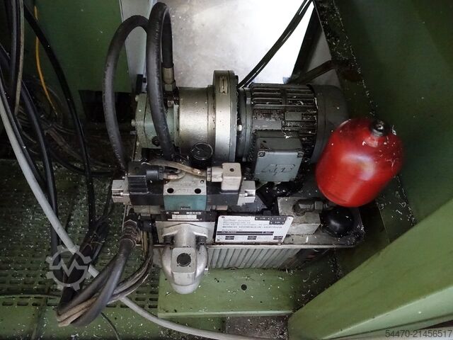 CNC machining center Heckler & Koch BA 32 CNC