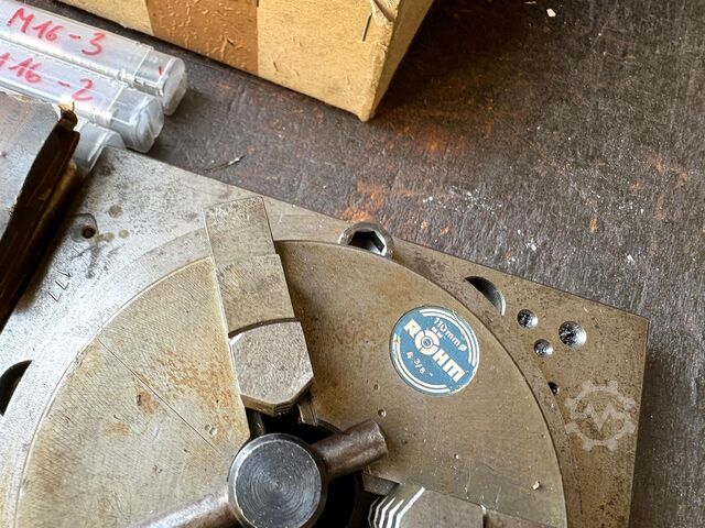 Workbench with contents BOTT nan