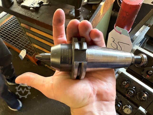 Lot of SK 40 tool holders nan nan