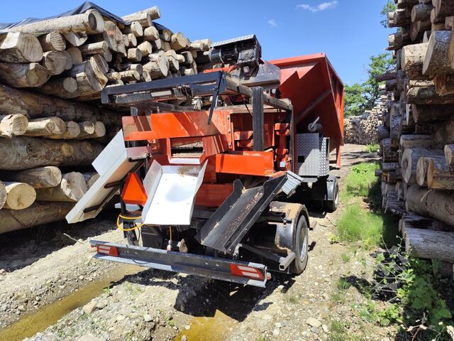 Semi-mobile screening plant for wood chips S&F GmbH - Siebmaschinen u Fördertechnik ASM-200