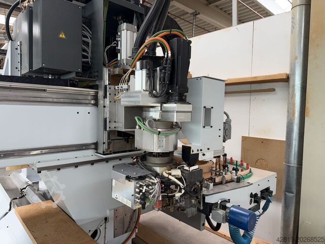CNC machining center Homag BAZ 322 / 40 / K with edge banding