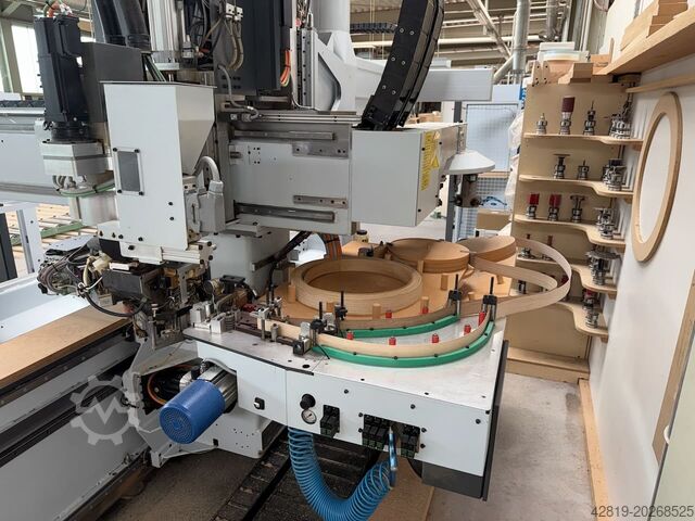 CNC machining center Homag BAZ 322 / 40 / K with edge banding