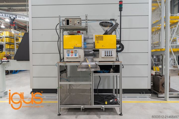 Spritzgießmaschine CRONOPLAST S.L. BABYPLAST 6/10P