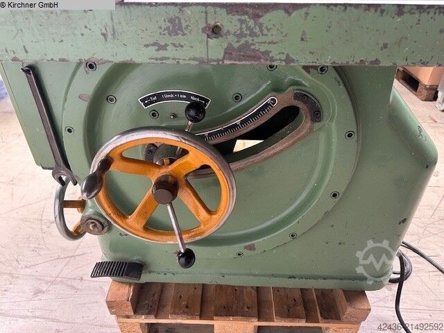 Schwenkspindelfräse BÄUERLE SFM2