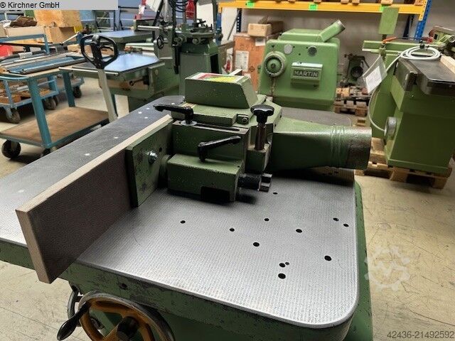 Schwenkspindelfräse BÄUERLE SFM2