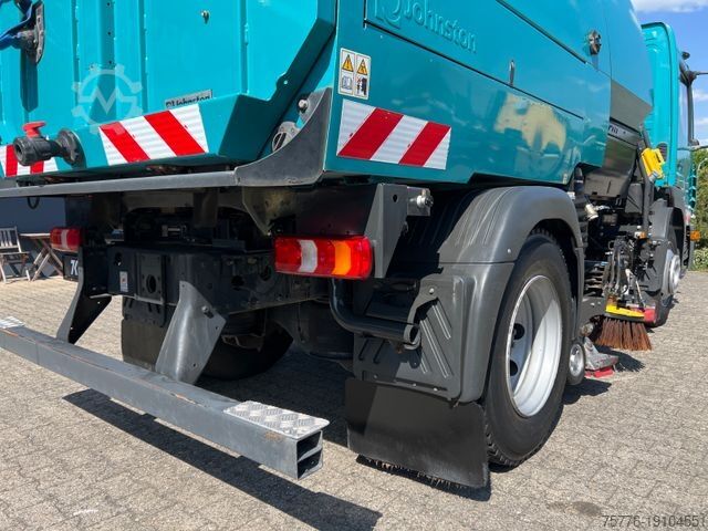 Road sweeper MERCEDES-BENZ 1324 Atego Johnston  VS651   154TKM  Euro6c