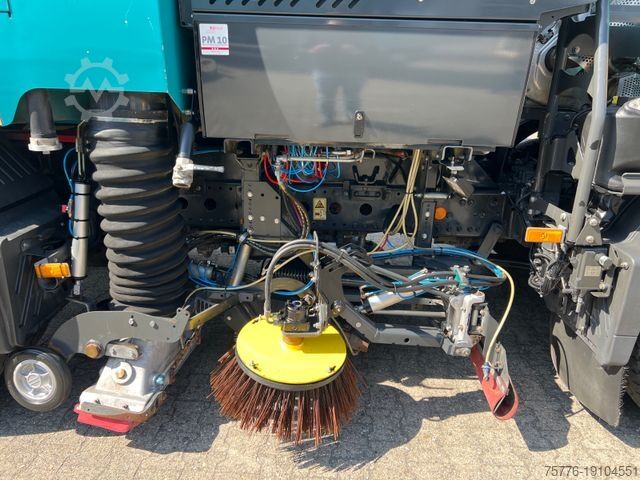 Road sweeper MERCEDES-BENZ 1324 Atego Johnston  VS651   154TKM  Euro6c