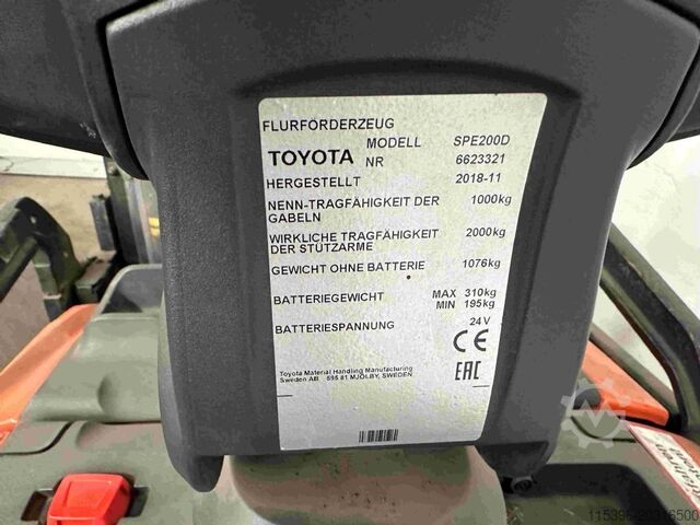 High Lift stacker Toyota SPE 200 D