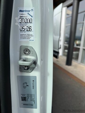 Refrigerator body van IVECO Daily 35S16 A8 *Standkühlung*Kamera*Automatik*3x