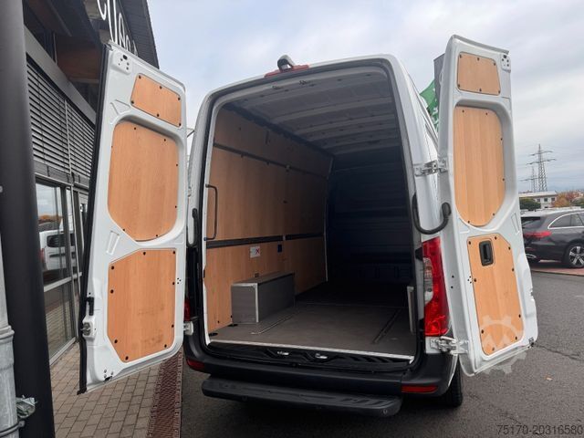 High top van MERCEDES-BENZ Sprinter 317 CDI 3665 Klima 360 Schwing SHZ
