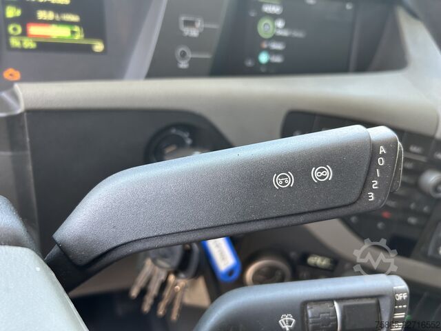 Standard-SZM Volvo FH 460 Globetrotter / 615 dkm / Tacho V2 / Nigh...