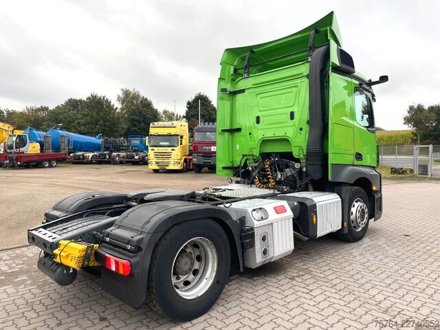Standard SZM MERCEDES-BENZ 1843 Actros/Riwo SKL 1100/2-Kreis Hydr./Silo