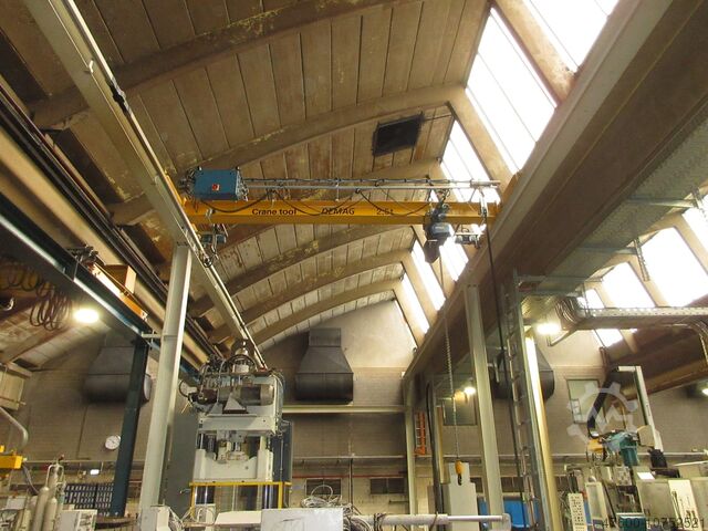 Kranhimmel Kran Hallenkran Kranbahn Demag Portalkran + Kettenzug DC-COM NL 2500Kg Stahlbau 20x5,4m HEB220 HEA240