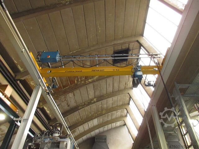 Kranhimmel Kran Hallenkran Kranbahn Demag Portalkran + Kettenzug DC-COM NL 2500Kg Stahlbau 20x5,4m HEB220 HEA240