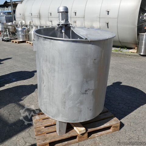 700 Liter Rührwerksbehälter aus V2A mit Propellerrührwerk  9903