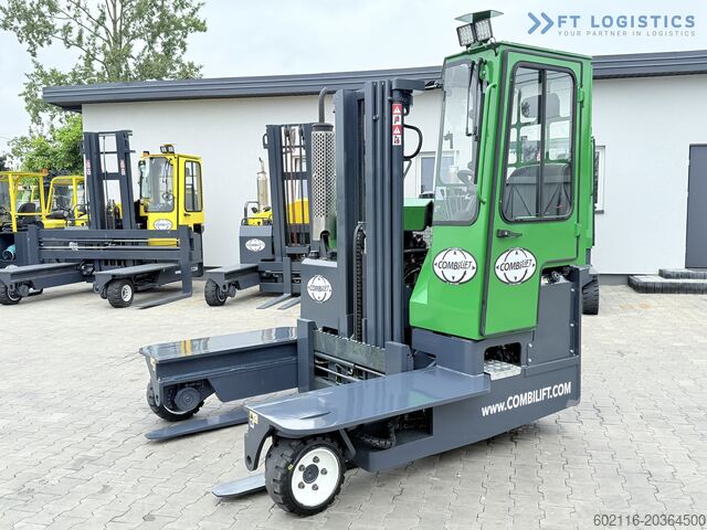 Vierwege-Gabelstapler Combilift C3000 DIESEL TRIPLEX 4900 POSITIONER