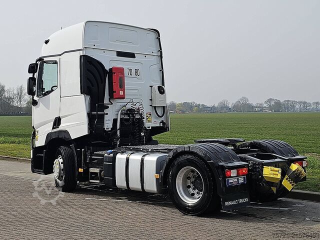 Standard-SZM RENAULT T 440