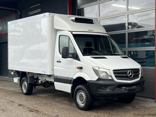 Refrigerator body van MERCEDES-BENZ Sprinter 316 CDI 4x4 3,4m CarrierViento Tiefkühl