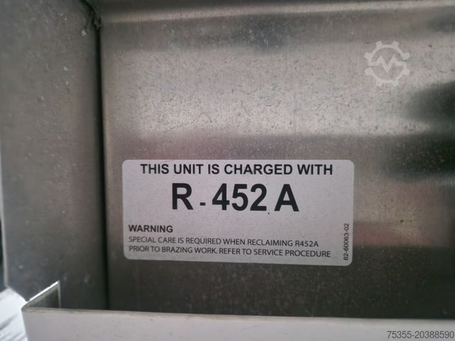 Refrigerator body van MERCEDES-BENZ Sprinter 316 CDI 4x4 3,4m CarrierViento Tiefkühl