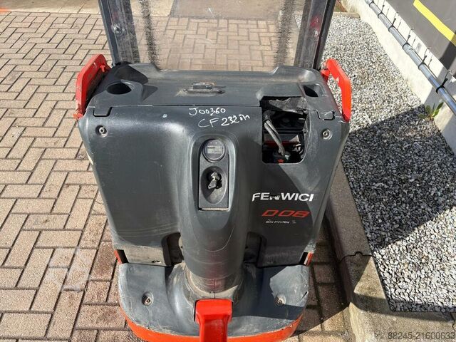 VS-22721 Elektrischer Duo-Stapler Linde D08 LINDE D08