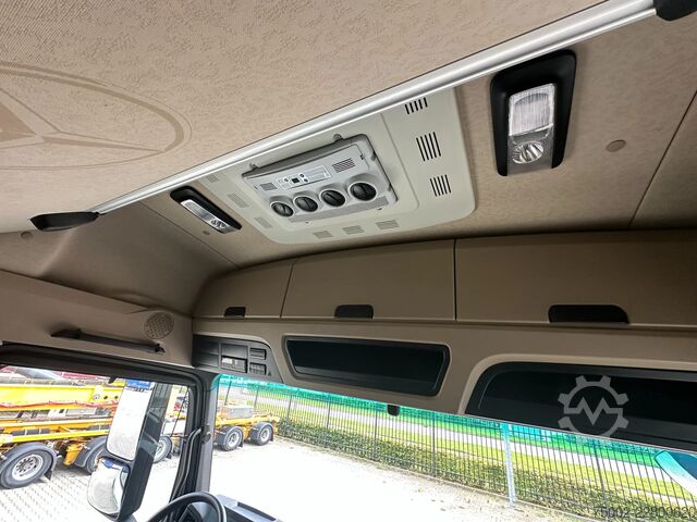 Gefährliche Stoffe Mercedes-Benz Actros ACTROS 1846 / EURO-6E / ADR / PTO