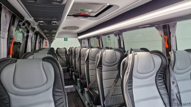 Minibus MERCEDES-BENZ 519 Sunset S 4 Ferqui Chasis 907 Vorlauffahrzeug