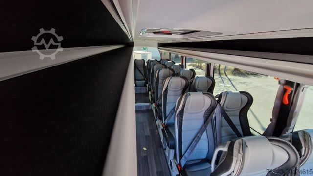 Minibus MERCEDES-BENZ 519 Sunset S 4 Ferqui Chasis 907 Vorlauffahrzeug