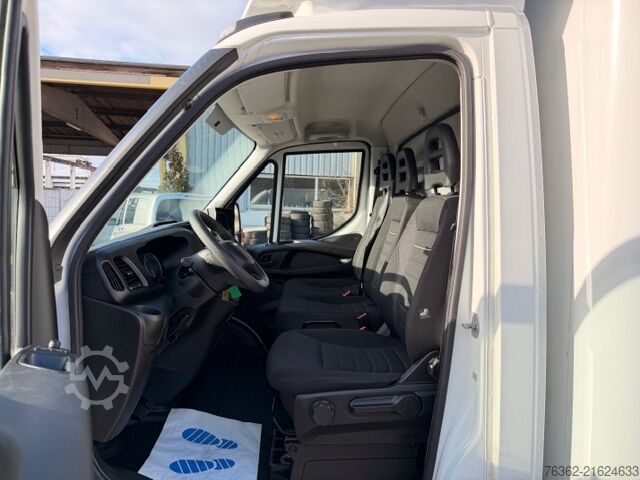 Transporter mit Koffer Iveco Daily 35C16 Zwillingsbereifung.LBW.Kamer