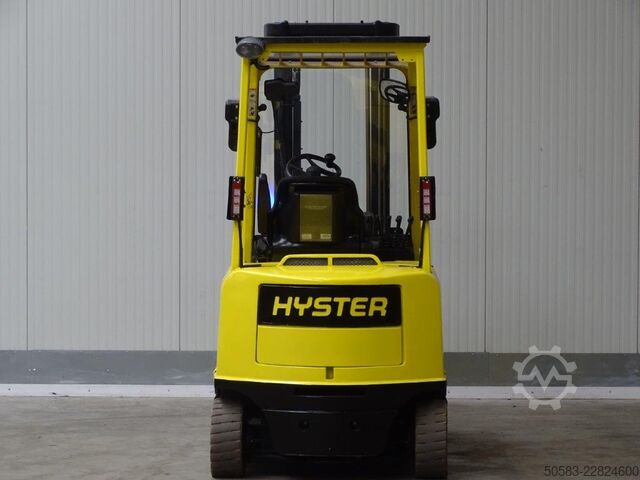Elektro 4 Rad-Stapler Hyster J3.0XM