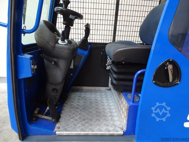Vierwege Seitenstapler Combilift C6000SL - TRIPLEX