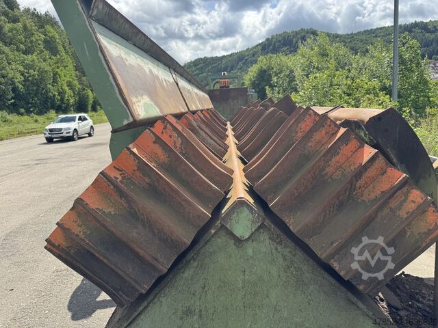 Beschleunigungsrollen HOLTEC LogRunner V-Rollgang