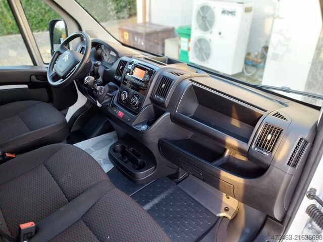 Panel van Citroen Jumper 33 BlueHDi 140 S&S PM-TM Furgon