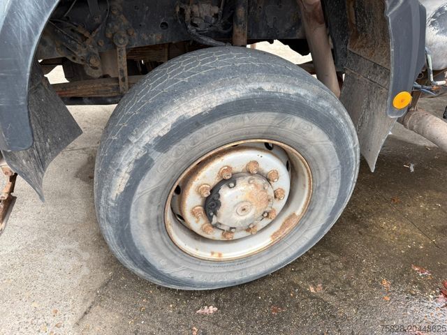 LKW mit Hubarbeitsbühne MERCEDES-BENZ SK1924 /ALLRAD / Palfinger 9501 + Arbeitskorb