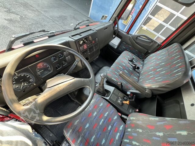 Dreiseitenkipper mit Kran Iveco Eurocargo 150e23