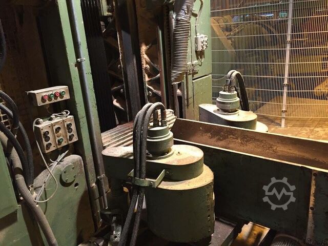 Schwere Ausführung Durchlass  950 x 915 Linck E 36 / 36  600 Hub