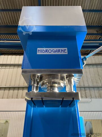 Hydraulic press Hidrogarne CF-300E/NC