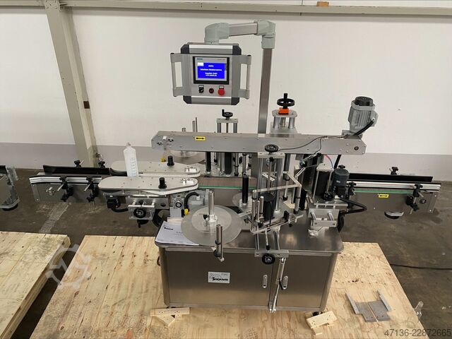 Labeller for self-adhesive labels with 2 stations (round and square bottles) SEEMA ETIMAX 2R
